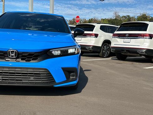 Used 2022 Honda Civic Sport image 9
