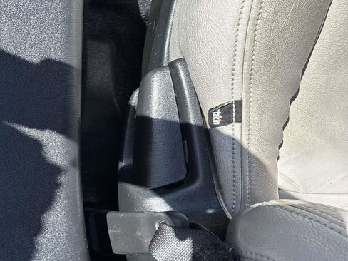 Used 2016 MAZDA MX-5 Miata Sport image 11