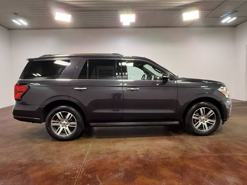 Used 2024 Ford Expedition Limited AWD/4WD image 23
