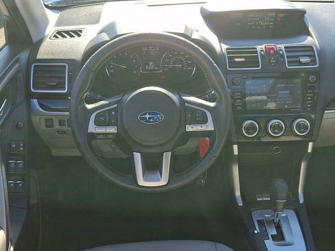 Used 2017 Subaru Forester 2.5i Limited image 10