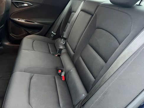 Used 2021 Chevrolet Malibu LT image 11