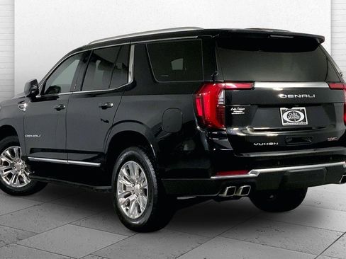 Used 2025 GMC Yukon Denali AWD/4WD image 11