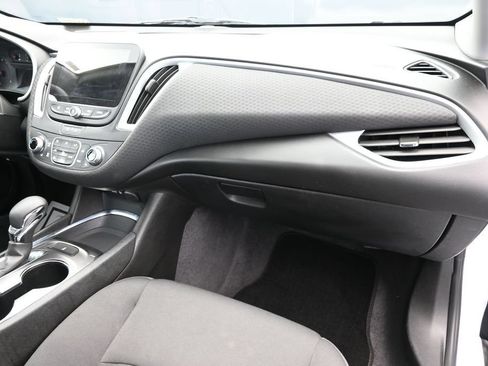 Used 2023 Chevrolet Malibu LT FWD image 25