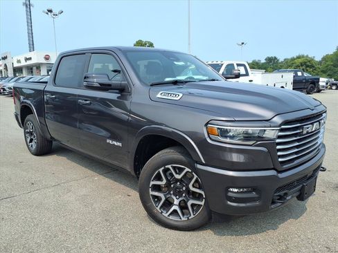 New 2026 RAM 1500 Laramie AWD/4WD image 2
