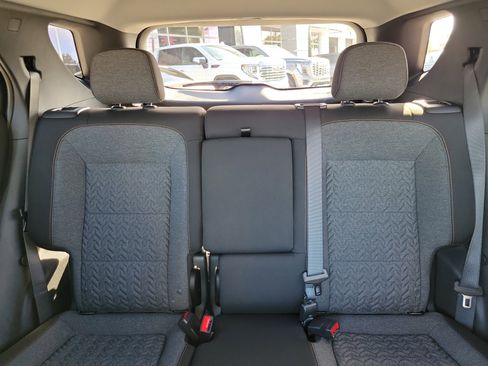 Used 2024 Chevrolet Equinox LT FWD image 15