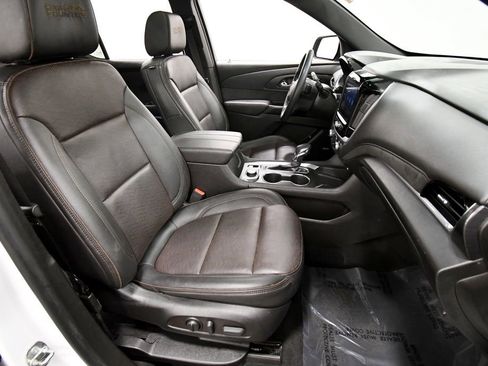 Used 2023 Chevrolet Traverse High Country image 19