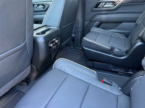 New 2026 GMC Yukon XL Elevation w/ Elevation Premium Package AWD/4WD image 13