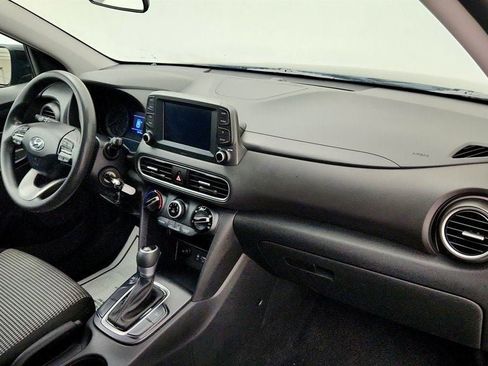 Used 2021 Hyundai Kona SE FWD image 24