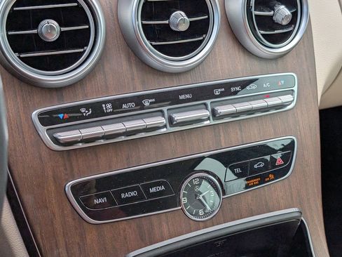 Certified 2021 Mercedes-Benz C 300 4MATIC Sedan image 18