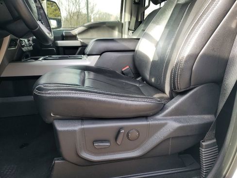 Used 2020 Ford F250 Lariat image 14