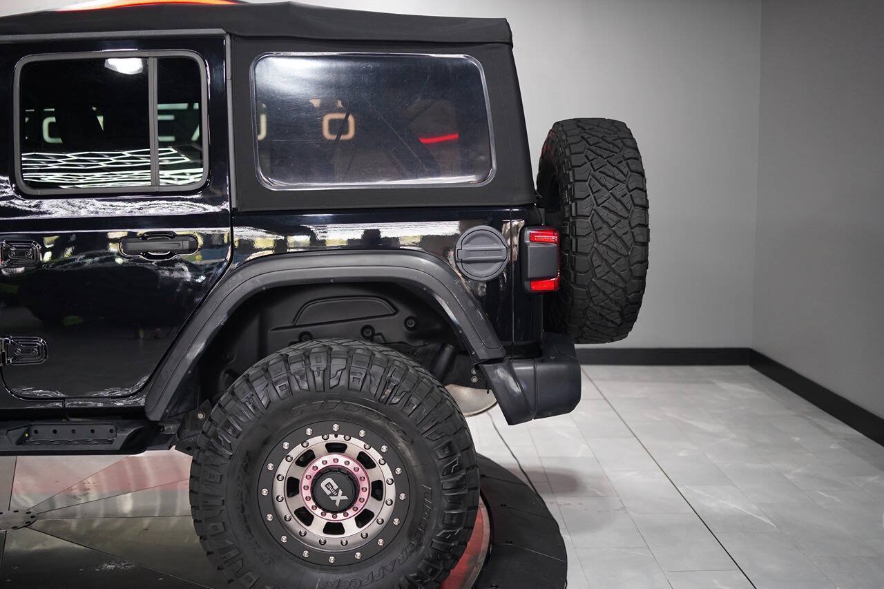 Used 2018 Jeep Wrangler Unlimited Rubicon AWD/4WD image 36