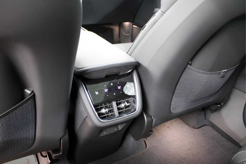 New 2025 Volvo EX90 Ultra AWD/4WD image 20