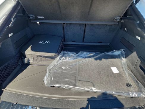 New 2026 Porsche Cayenne E-Hybrid Coupe image 26