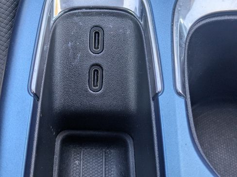 Used 2024 Chevrolet Equinox EV LT FWD image 21