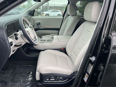 Certified 2026 Hyundai Palisade Calligraphy AWD/4WD image 28