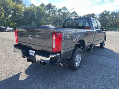 New 2026 Ford F250 XL AWD/4WD image 3