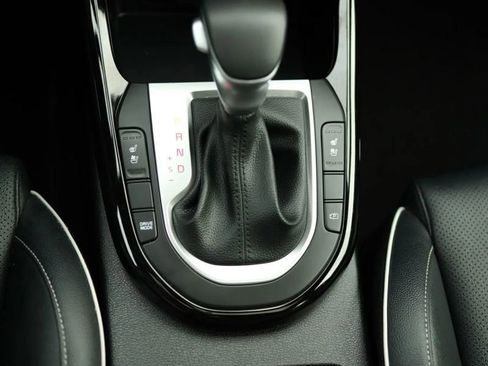 Used 2024 Kia Forte GT-Line w/ GT-Line Premium Package image 27