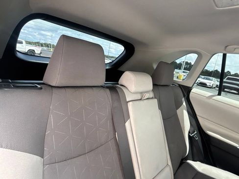 Used 2019 Toyota RAV4 XLE FWD image 27