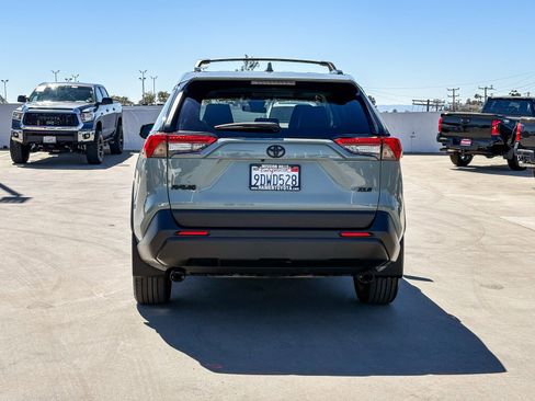 Certified 2022 Toyota RAV4 XLE Premium image 6