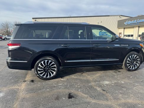 Used 2024 Lincoln Navigator L Black Label AWD/4WD image 6