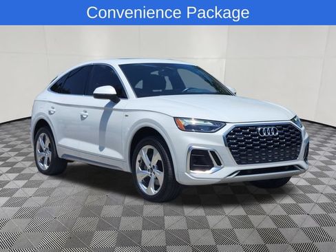 Used 2021 Audi Q5 2.0T Premium Plus w/ Premium Plus Package AWD/4WD image 3