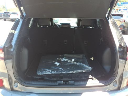 Used 2024 Ford Escape ST-Line w/ Tech Pack #1 FWD image 26