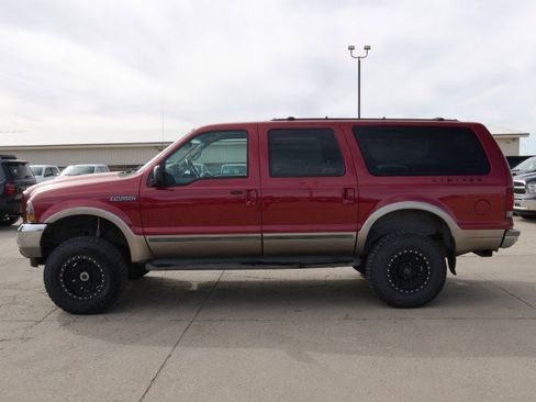 Used 2002 Ford Excursion Limited image 3
