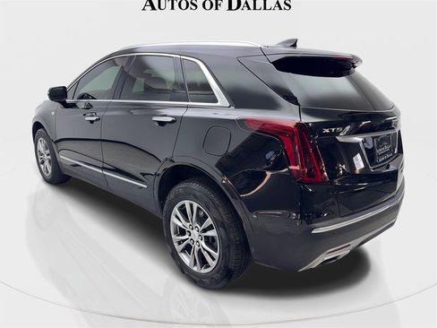 Used 2021 Cadillac XT5 Premium Luxury image 9