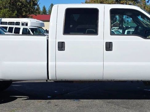 Used 2015 Ford F250 XLT w/ XLT Value Package image 5