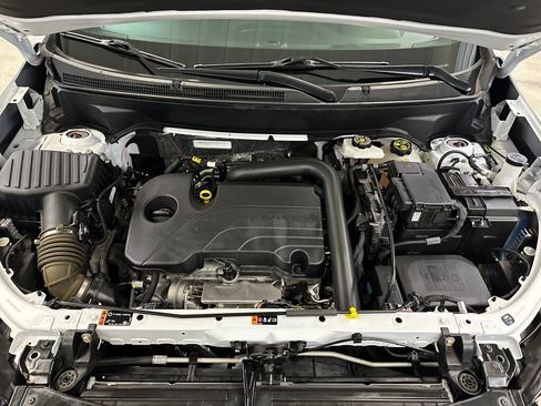 Certified 2023 Chevrolet Equinox RS w/ LPO, Floor Liner Package image 39