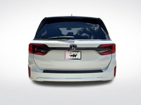 New 2026 Honda Odyssey EX-L image 4