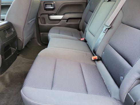 Used 2018 Chevrolet Silverado 1500 LT w/ All Star Edition image 17