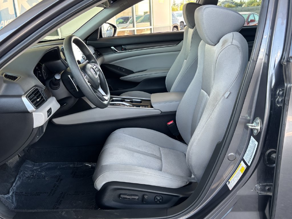 Used 2018 Honda Accord EX image 23