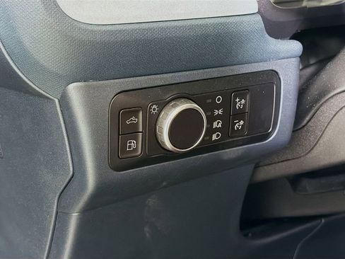 Used 2024 Ford Maverick Lariat FWD image 12