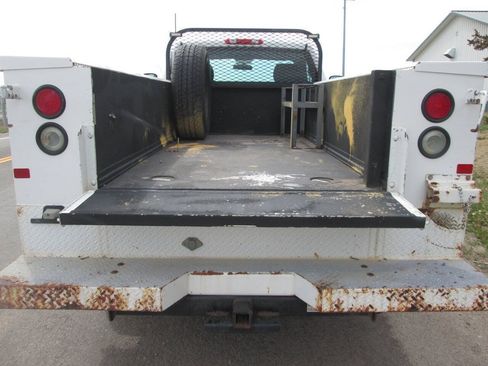 Used 2011 Chevrolet Silverado 2500 W/T AWD/4WD image 9
