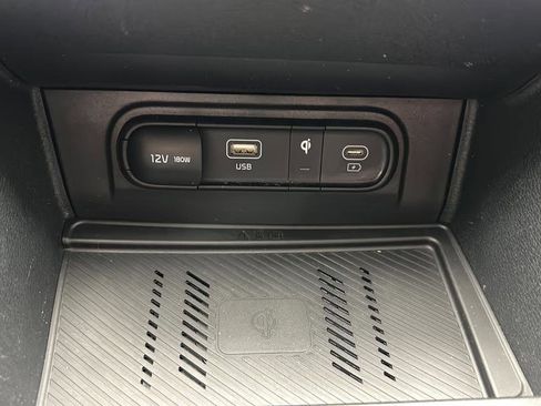 Used 2023 Kia Sportage EX AWD/4WD image 24