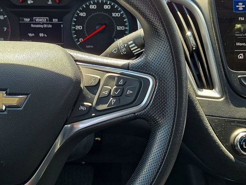 Used 2024 Chevrolet Malibu LT FWD image 19