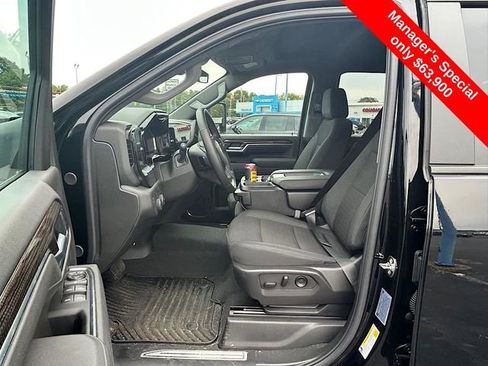 Used 2025 Chevrolet Silverado 3500 LT image 14