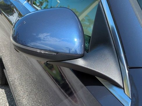 Used 2025 Mercedes-Benz C 300 Sedan image 12