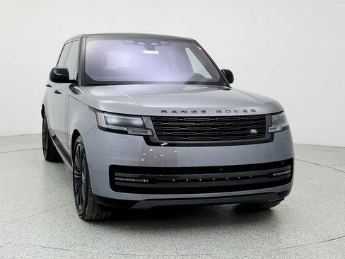 Certified 2023 Land Rover Range Rover Autobiography image 2