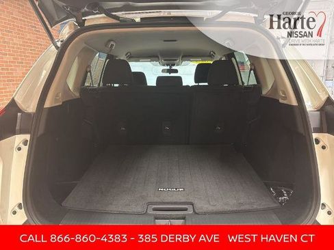 Certified 2023 Nissan Rogue S image 28