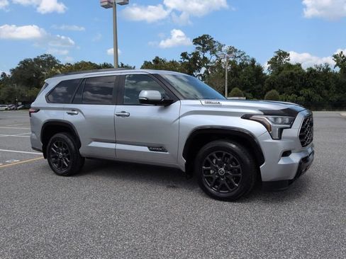Certified 2024 Toyota Sequoia Platinum AWD/4WD image 2