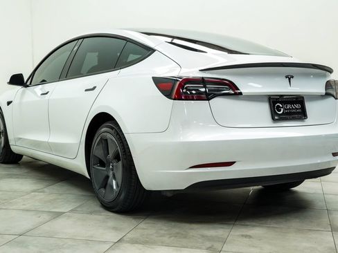 Used 2023 Tesla Model 3 Standard Range RWD image 11