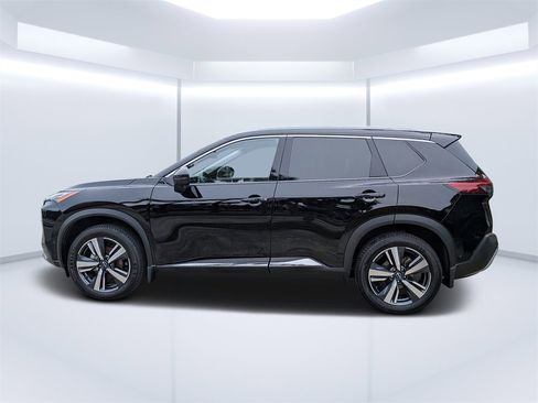 Used 2023 Nissan Rogue Platinum w/ Platinum Premium Package image 6