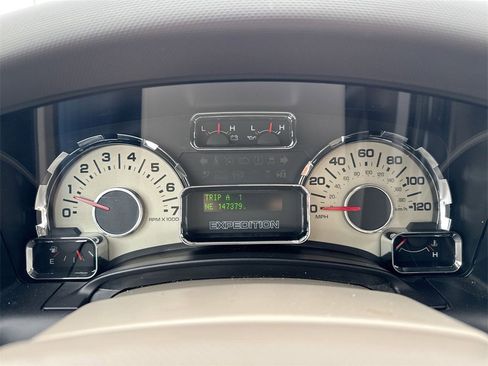 Used 2012 Ford Expedition Limited image 11