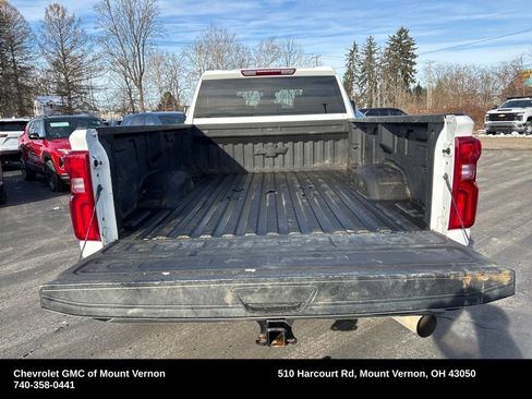 Used 2024 Chevrolet Silverado 3500 LT image 24