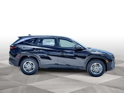 New 2026 Hyundai Tucson SE FWD image 9