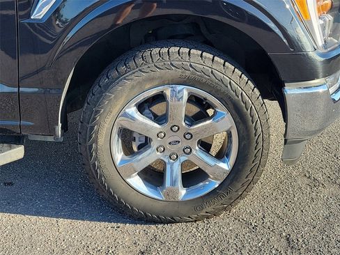 Used 2021 Ford F150 Lariat w/ Max Trailer Tow Package image 7