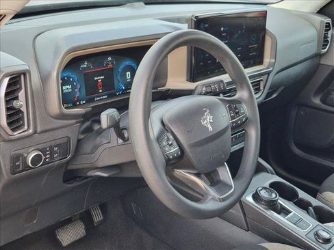 Used 2025 Ford Bronco Sport Big Bend AWD/4WD image 10