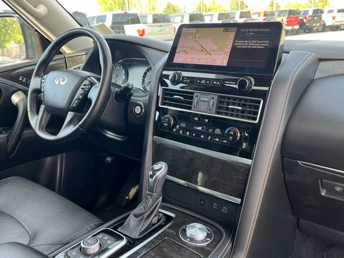 Used 2024 INFINITI QX80 Luxe AWD/4WD image 18